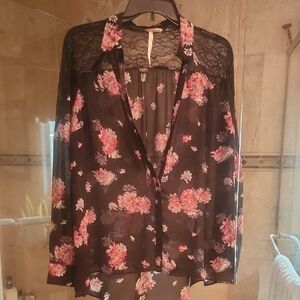 LC Lauren Conrad Black Floral Lace Blouse
